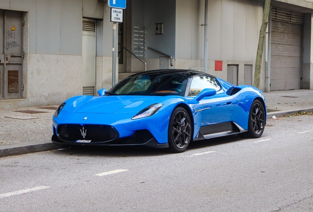Maserati MC20