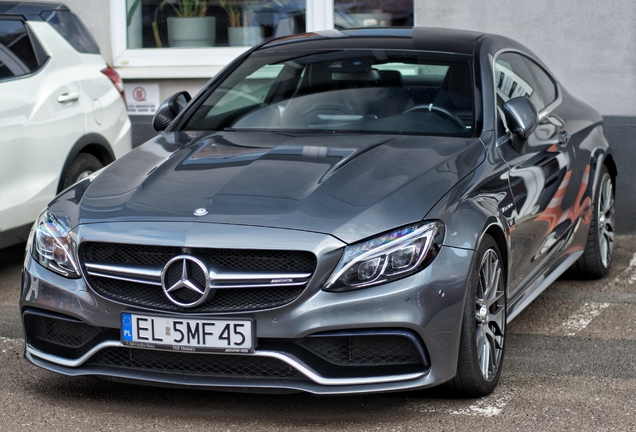 Mercedes-AMG C 63 S Coupé C205