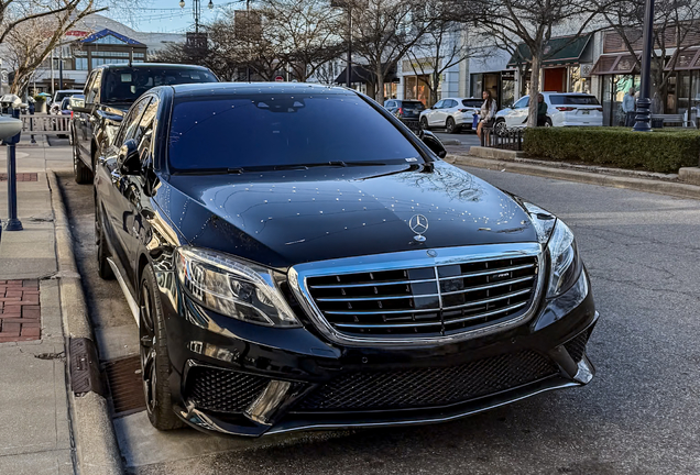 Mercedes-Benz S 63 AMG V222