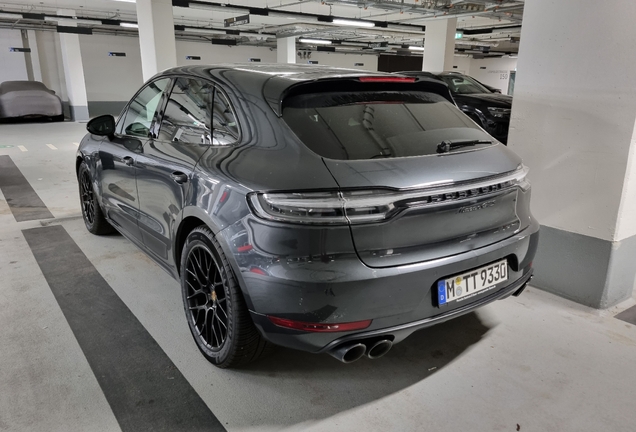 Porsche 95B Macan GTS MkII
