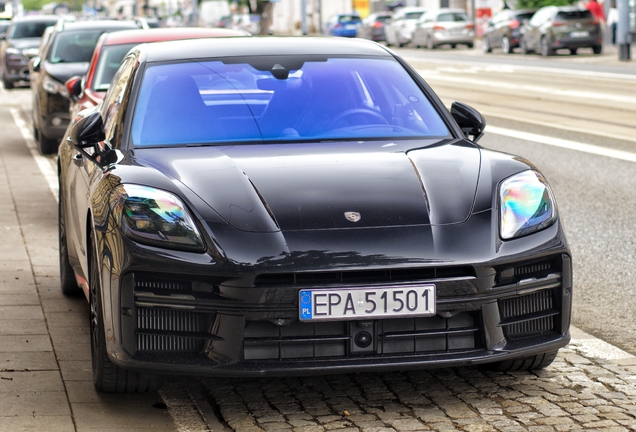 Porsche 972 Panamera Turbo S E-Hybrid