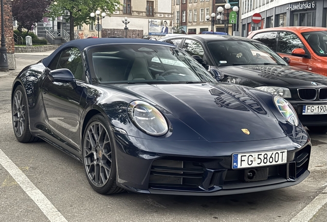 Porsche 992 Carrera 4S Cabriolet MkII