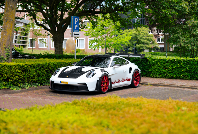 Porsche 992 GT3 RS MkI Weissach Package