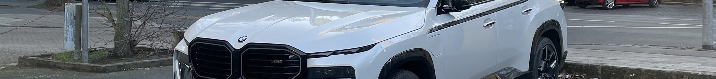 BMW XM G09