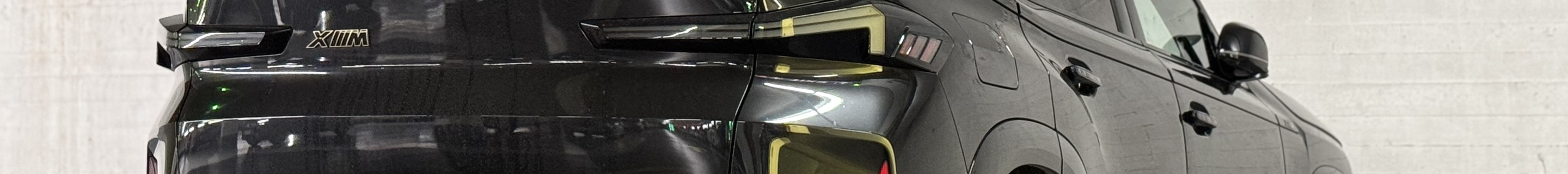 BMW XM G09