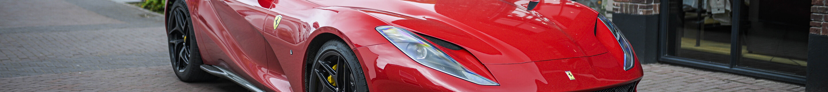 Ferrari 812 Superfast