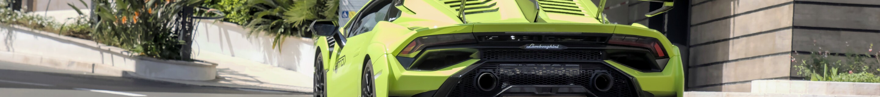 Lamborghini Huracán LP640-2 STO