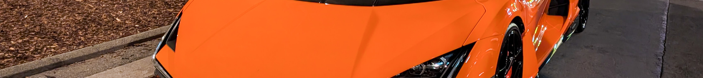 Lamborghini Revuelto