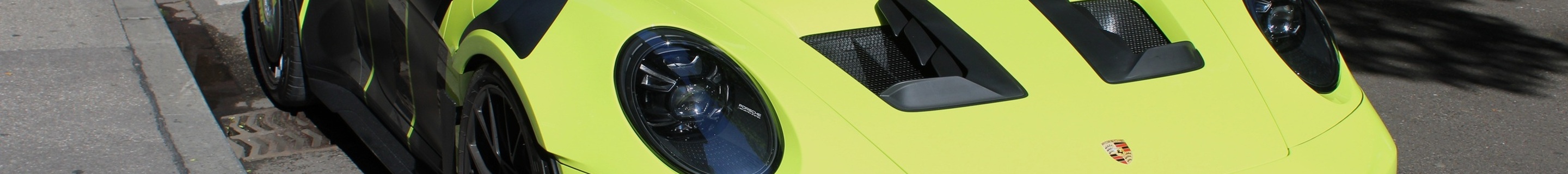 Porsche 992 GT3 RS MkI Manthey Racing