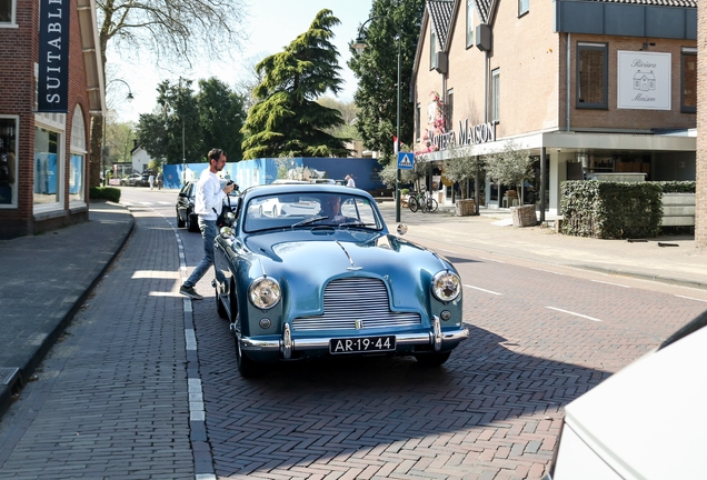 Aston Martin DB2/4 MKI