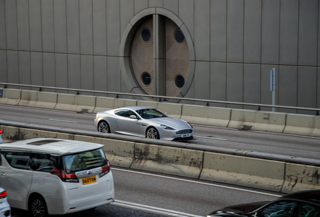 Aston Martin DB9 2013