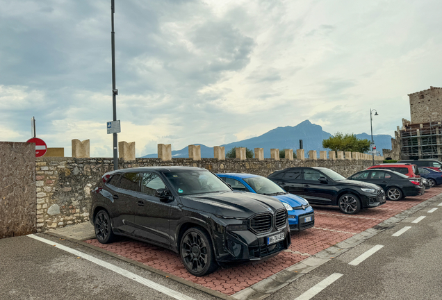 BMW XM G09