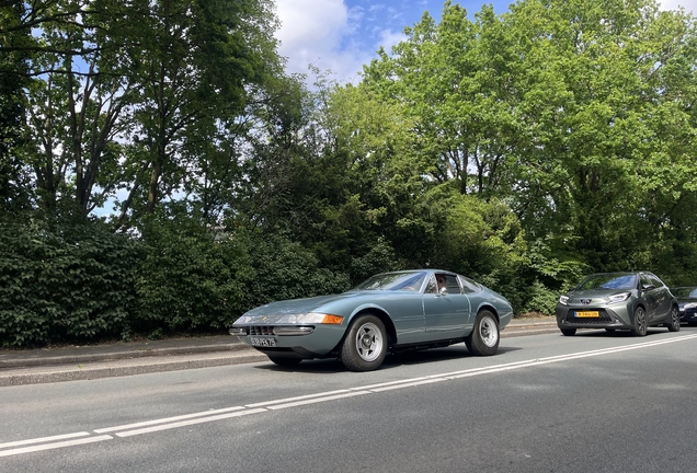 Ferrari 365 GTB/4 Daytona