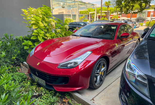 Ferrari GTC4Lusso