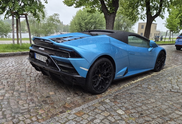 Lamborghini Huracán LP640-4 EVO Spyder