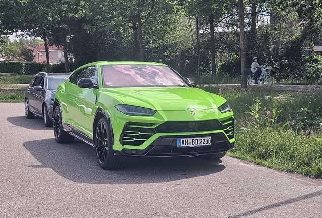 Lamborghini Urus