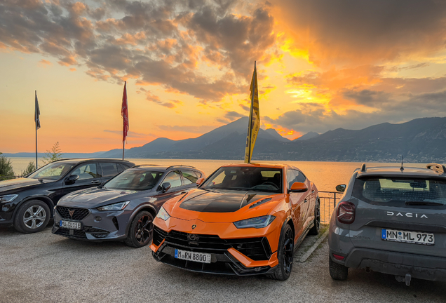 Lamborghini Urus Performante