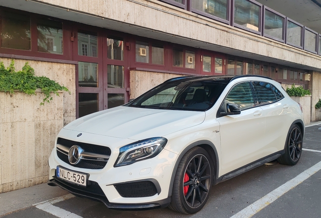 Mercedes-Benz GLA 45 AMG X156