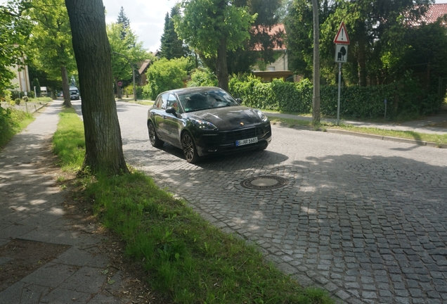 Porsche 95B Macan GTS MkI