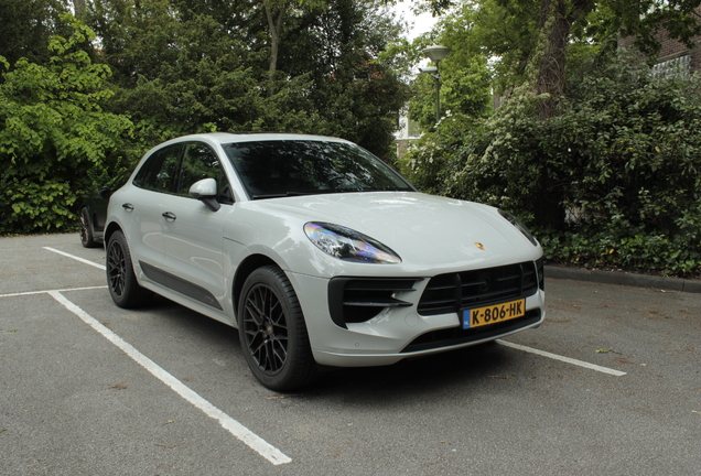 Porsche 95B Macan GTS MkII
