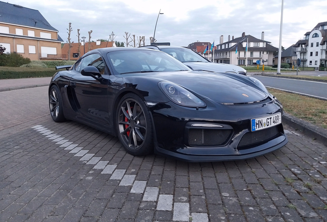 Porsche 981 Cayman GT4