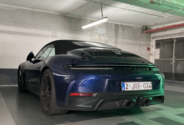 Porsche 992 Carrera 4 GTS Cabriolet MkII