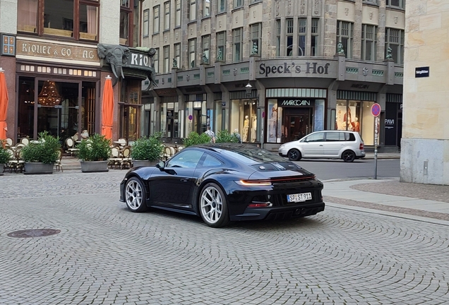 Porsche 992 S/T