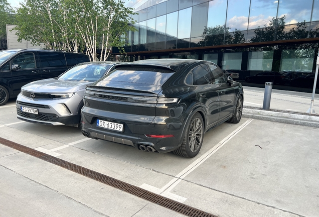 Porsche Cayenne Coupé Turbo E-Hybrid