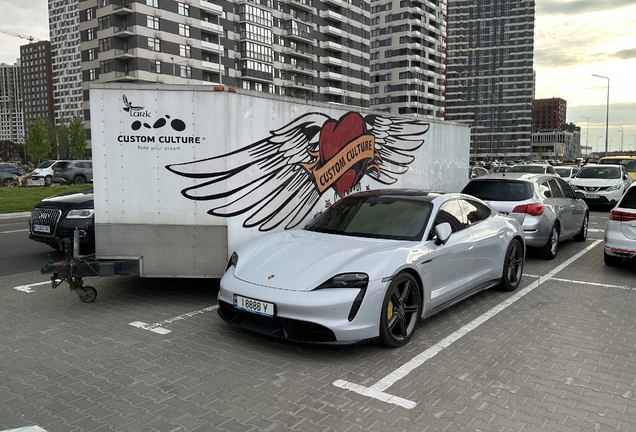 Porsche Taycan Turbo S MkI