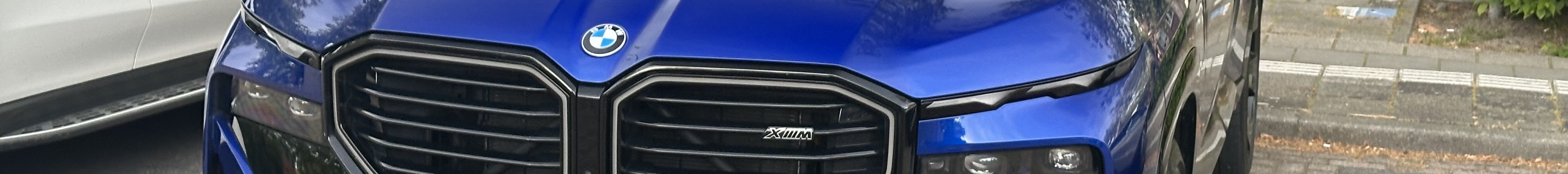 BMW XM G09