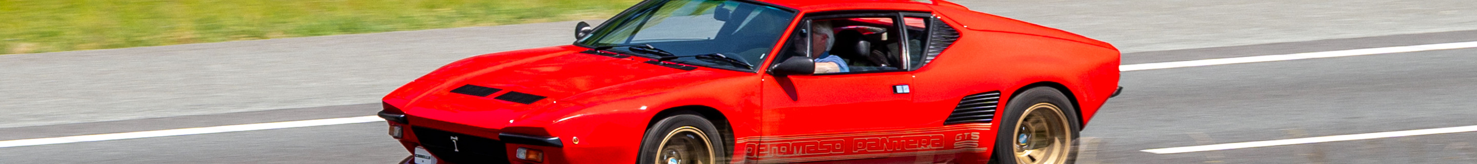 De Tomaso Pantera GT5S
