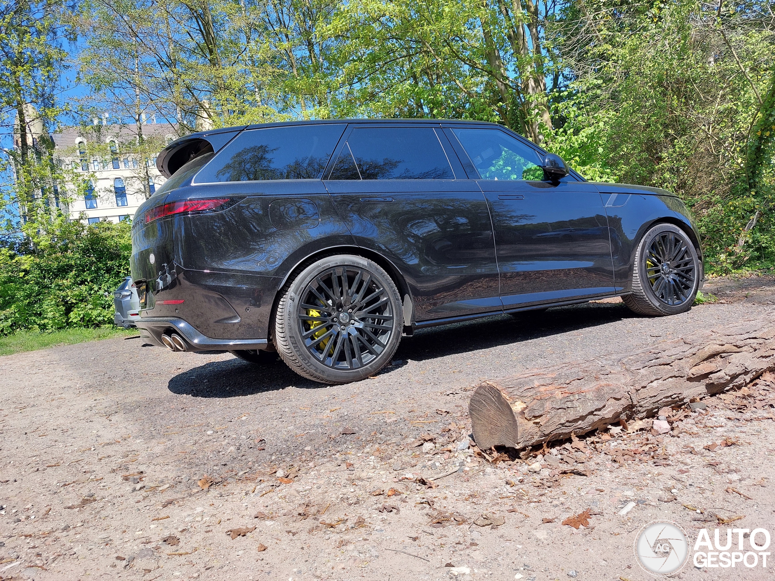 Range Rover Sport SV 2024 Edition One - 22 May 2026 - Autogespot
