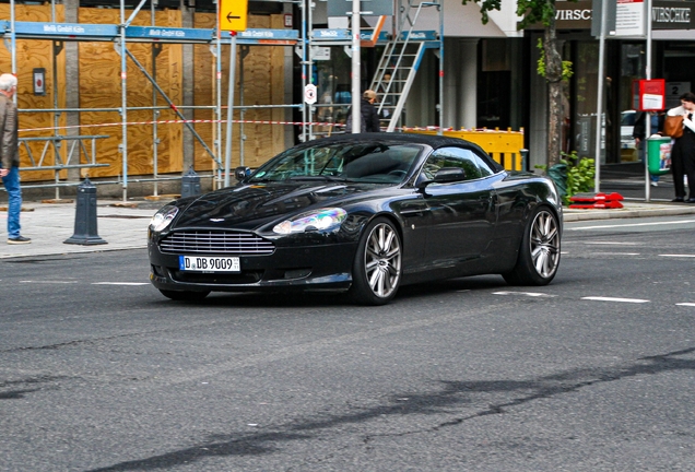 Aston Martin DB9 Volante
