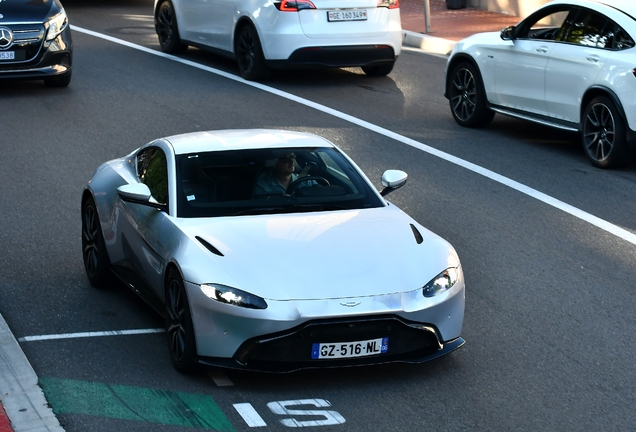 Aston Martin V8 Vantage 2018