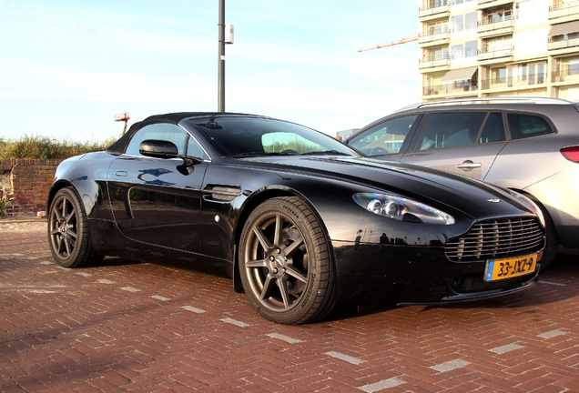 Aston Martin V8 Vantage Roadster