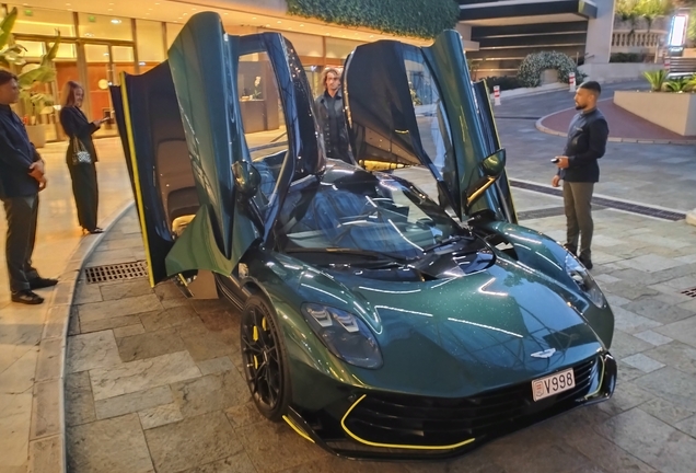 Aston Martin Valhalla