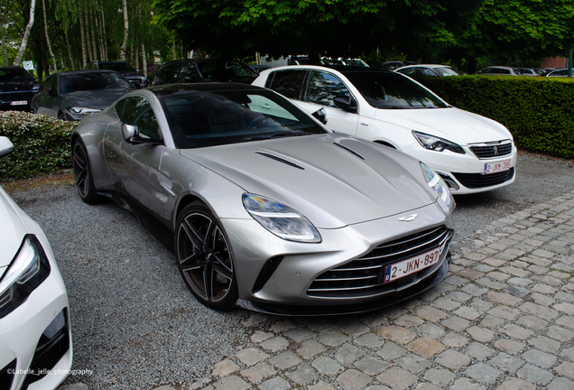 Aston Martin Vantage 2024