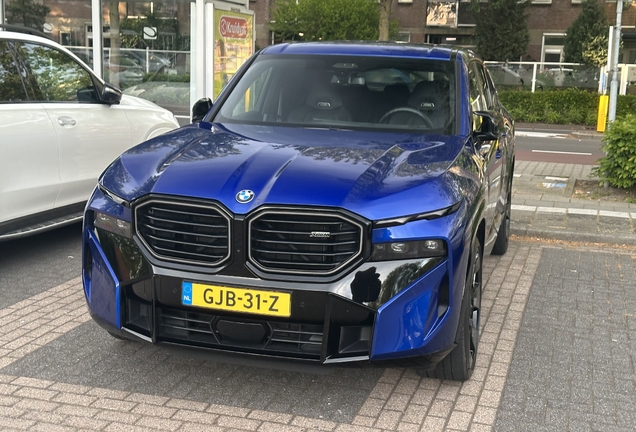 BMW XM G09