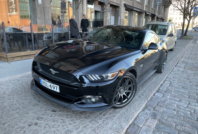 Ford Mustang GT 2015
