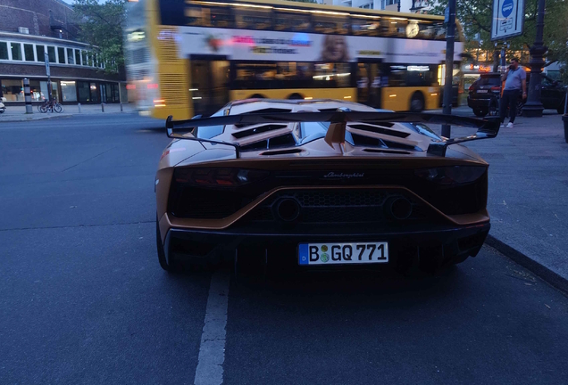 Lamborghini Aventador LP770-4 SVJ