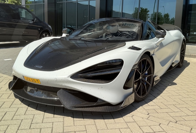 McLaren 765LT Spider