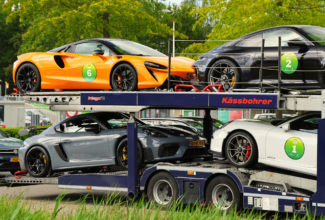 McLaren Artura Spider