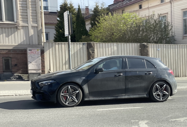 Mercedes-AMG A 45 S W177 2023