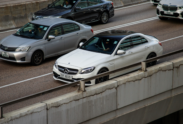 Mercedes-AMG C 63 S W205