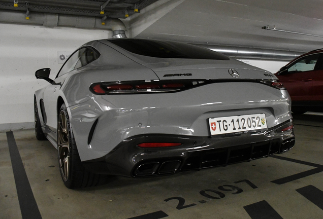Mercedes-AMG GT 63 C192