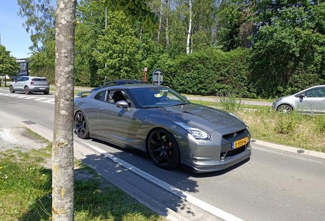 Nissan GT-R 2014
