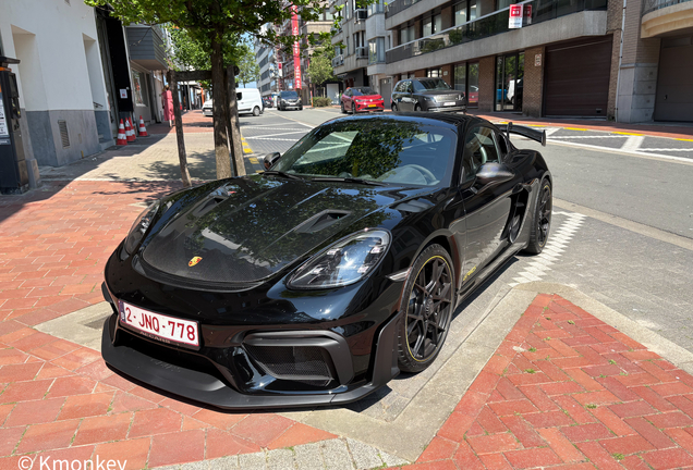 Porsche 718 Cayman GT4 RS Weissach Package