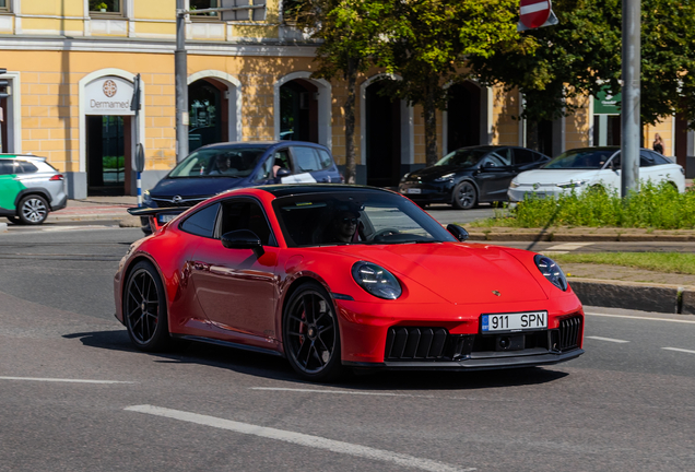 Porsche 992 Carrera 4 GTS MkII