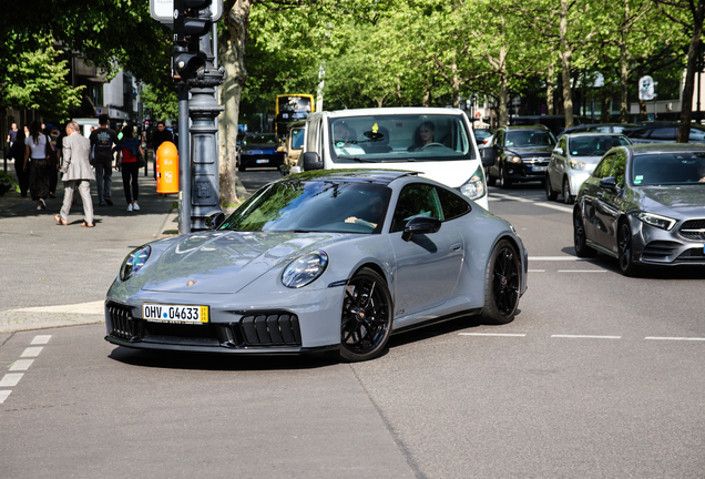 Porsche 992 Carrera GTS MkII