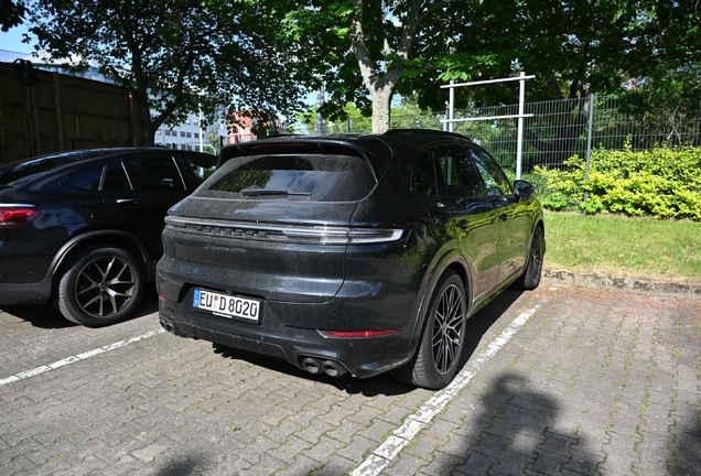 Porsche 9YA Cayenne GTS MkII